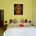 Amed Kunara Guest House