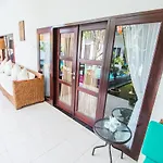 Av Villa Coco