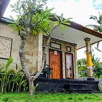 Deindra Nusa Inn
