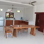 Villa Mangga Beach