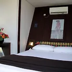 Bali Umah Tinjung