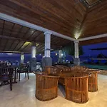 Puri Nusa Beach Hotel