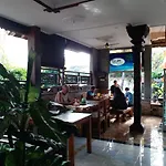 Kembar Inn Padangbai