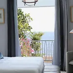 Lusa Beach Studios