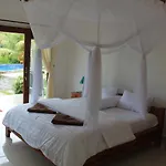 Villa Mangga Beach