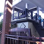 Bukit Indah Homestay