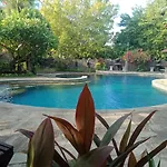 Rini Hotel