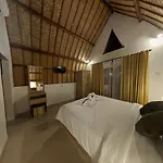 Q Rimbuk Bungalow