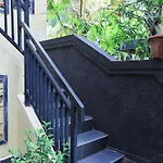 Kubu Turah Homestay