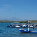 Mimpi Resort Menjangan
