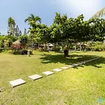 Villa Segara Murti - Stylish Beachfront Villa!
