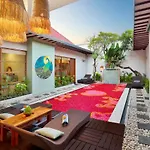 The Vie Villa Legian