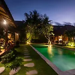 Orora Bungalows