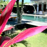 Uluwatu Made Guesthouse