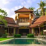 Villa Kelapa Candidasa