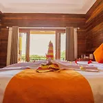 Dinatah Lembongan Villas