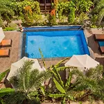 Dinatah Lembongan Villas