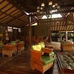 Pondok Sari Beach Bungalow