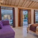 Kutus Kutus Canggu Villa