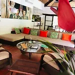 Villa Elleo