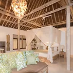 Aloha Beach House Bingin