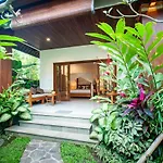 Flamboyant Villa Ubud