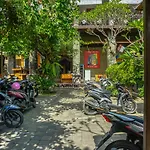 Lagas Hostel