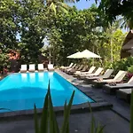 Bintang Hostel And Homestay