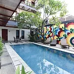 Reddoorz Near Legian Street