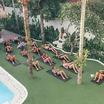Arya Wellness - Female Only