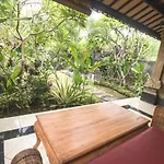 Trijaya Guest House Pemuteran