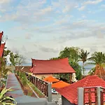Surya Chandra Beach Bungalow