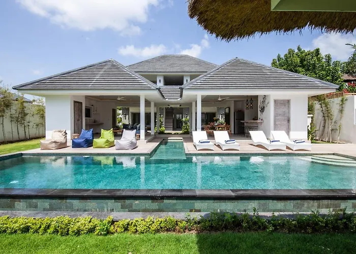 Villa**** Matahari I Bali