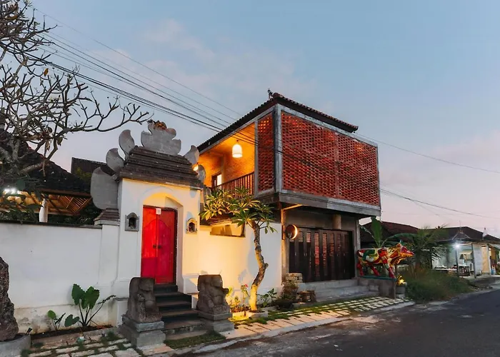 Rumah Paros & Gallery