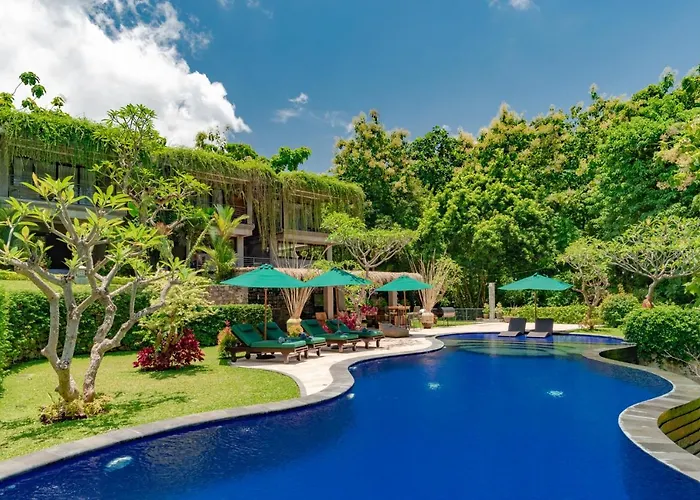 Alamanda Lovina Resort
