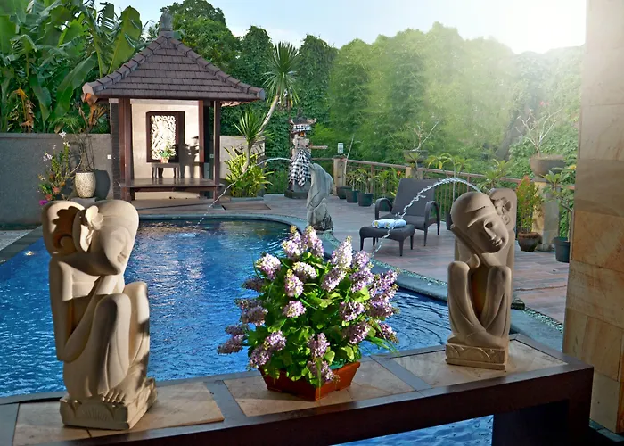 Hotel Puri Nusa Indah