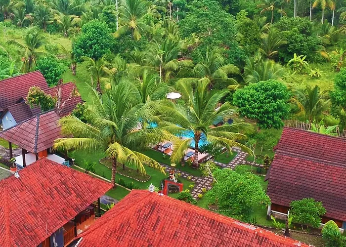 Mamaras Guest House