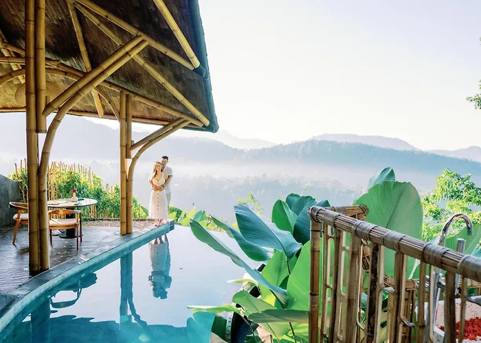 Dreamy Cliffside Bamboo Villa With Pool And View