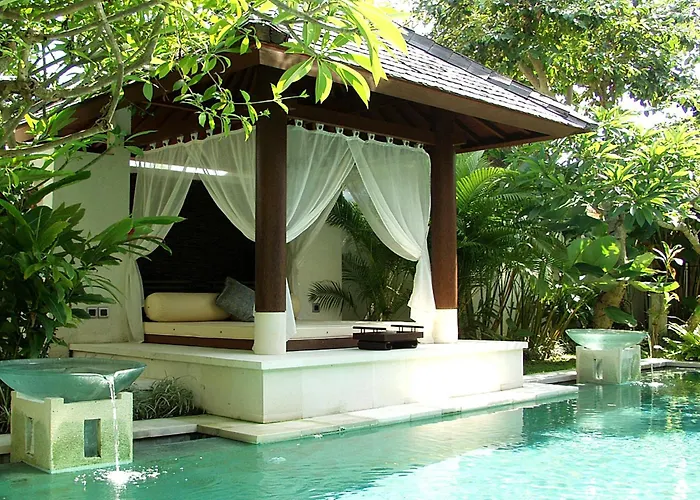 Nike Villas