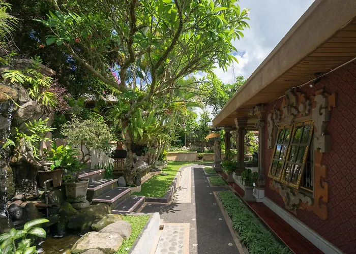 Nuaja Balinese Guest House