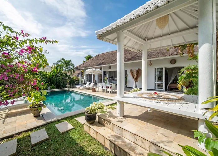 Villa Moana Poe Uluwatu