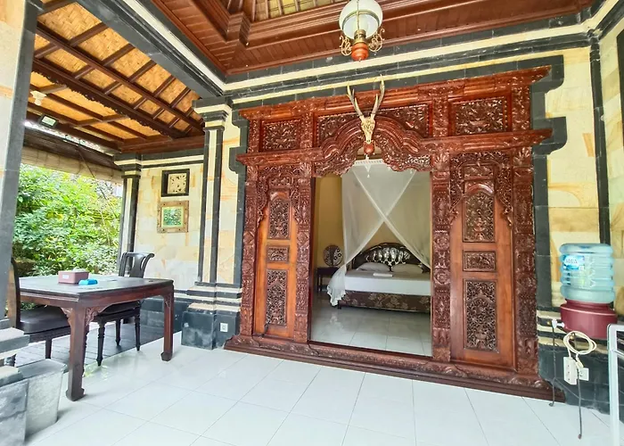 Rumah Keluarga Bali