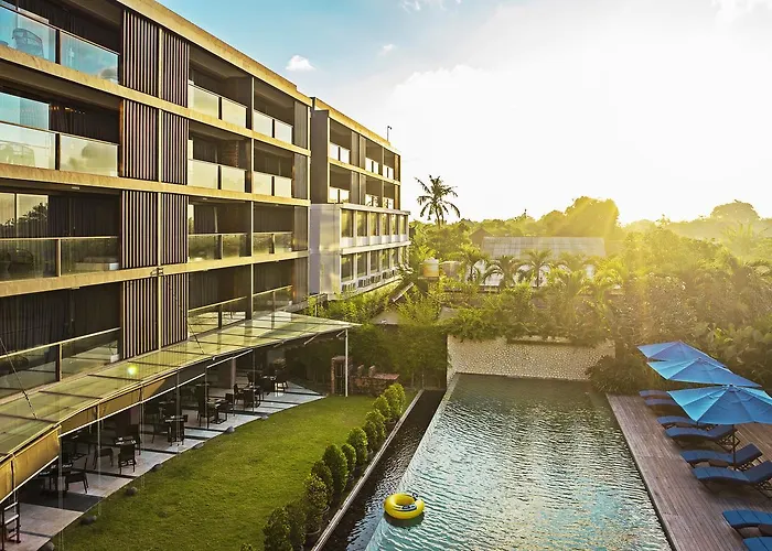 Suites By Watermark Hotel And Spa