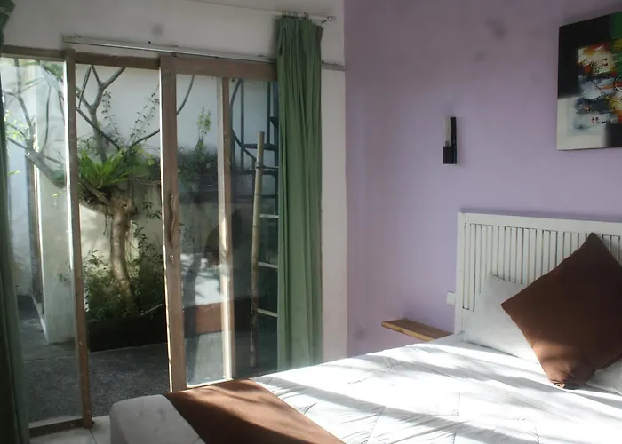 Gusti Homestay Kerobokan