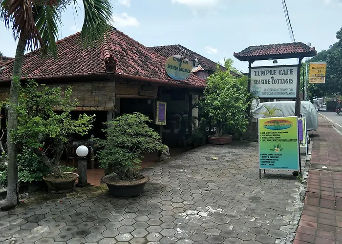 Temple Cafe & Cottages