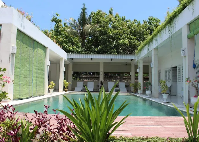 Villa Putih Lovina