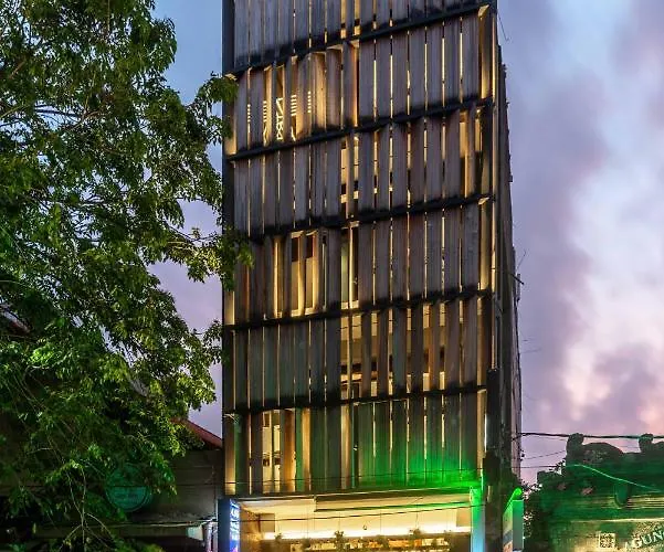 M Boutique Hostel Legian