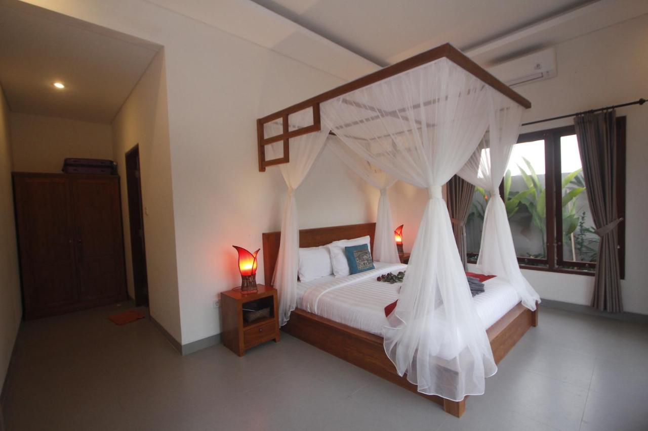 Villa Ratna