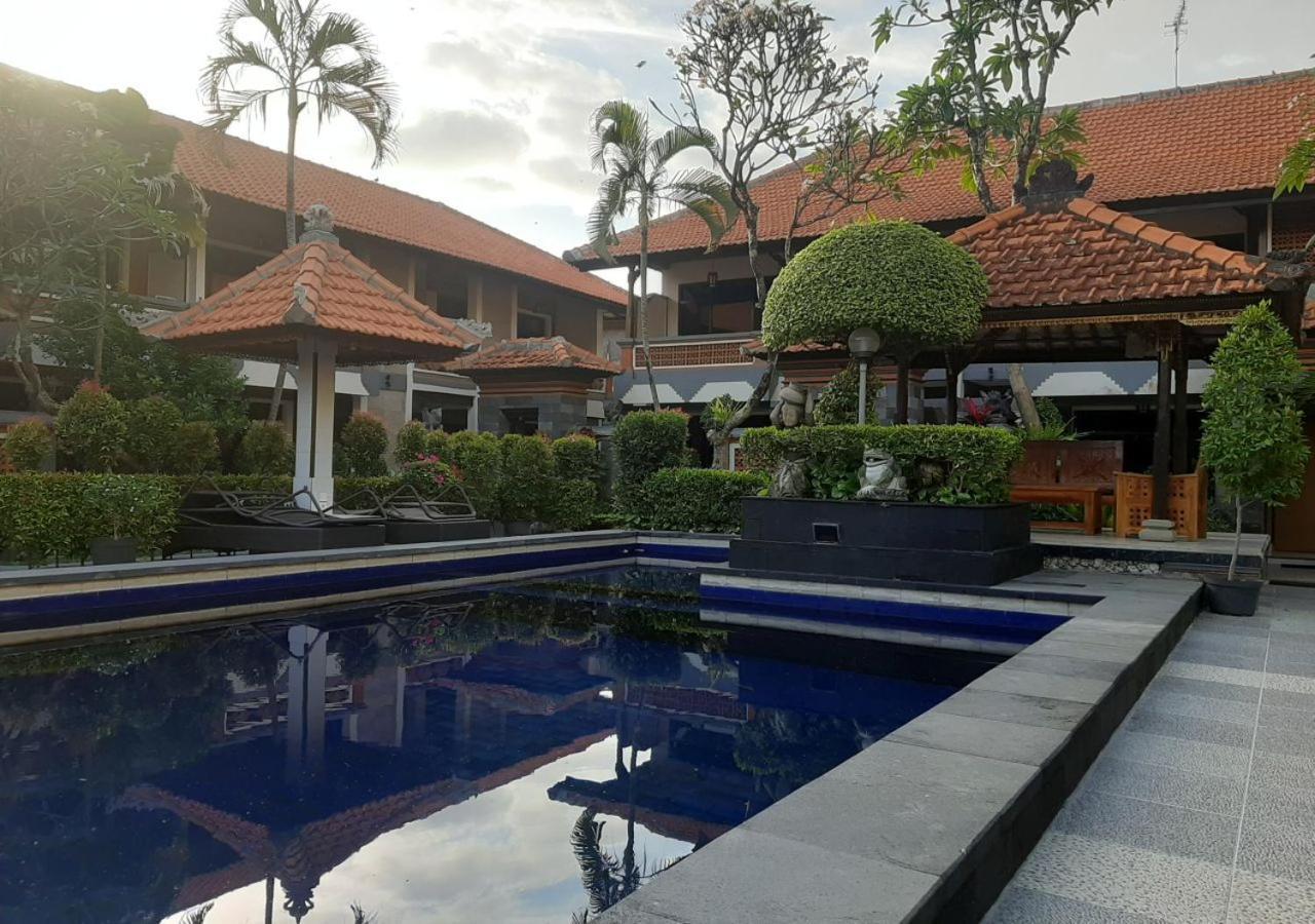 Dewa Bharata Hotel Legian (Bali)