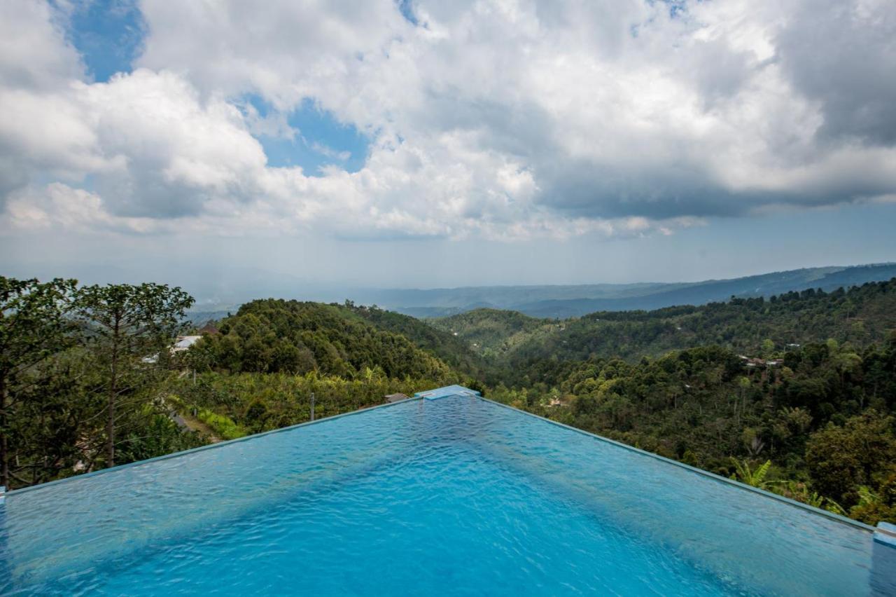 Heaven Luxury Hotel Munduk (Bali)